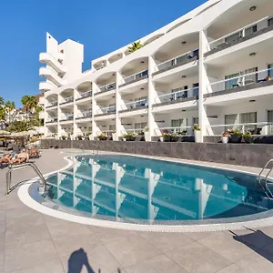 https://apartamentos-altair.in-canary-islands.com
